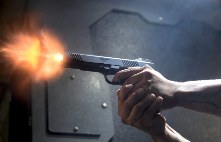 Kasoa: Armed robbers shoot man at bus stop; bolt with brown envelope