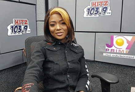 Singer Efya at Hitz FM Studio