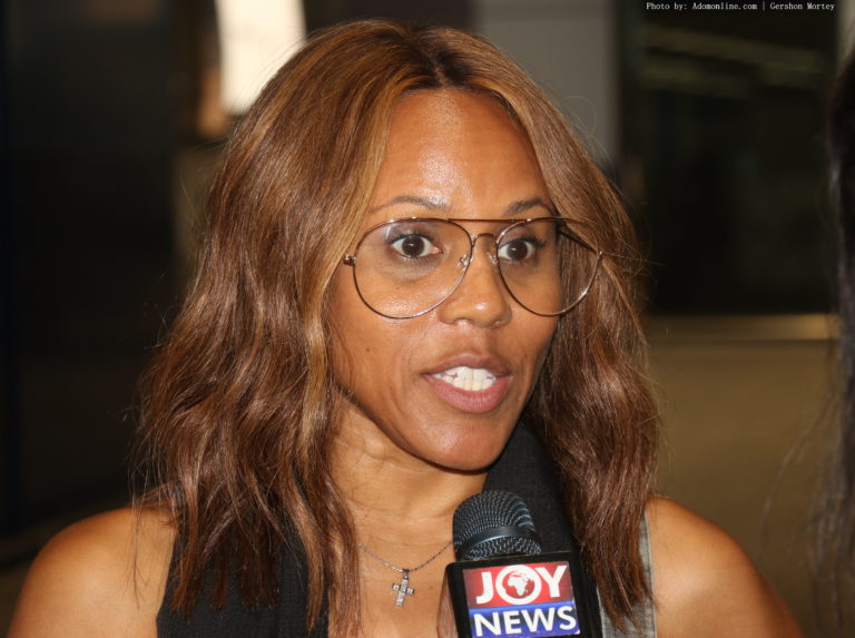 Photos: Deborah Cox hopes to taste Ghanaian food, sing with others