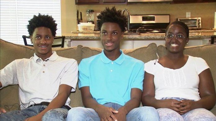 The triplets who completed the same school with same GPA
