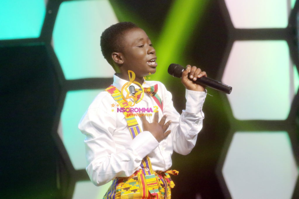 Abigail Agyemang performs 'Osobrokyee' by Paa Bobo. at Nsoromma 2019