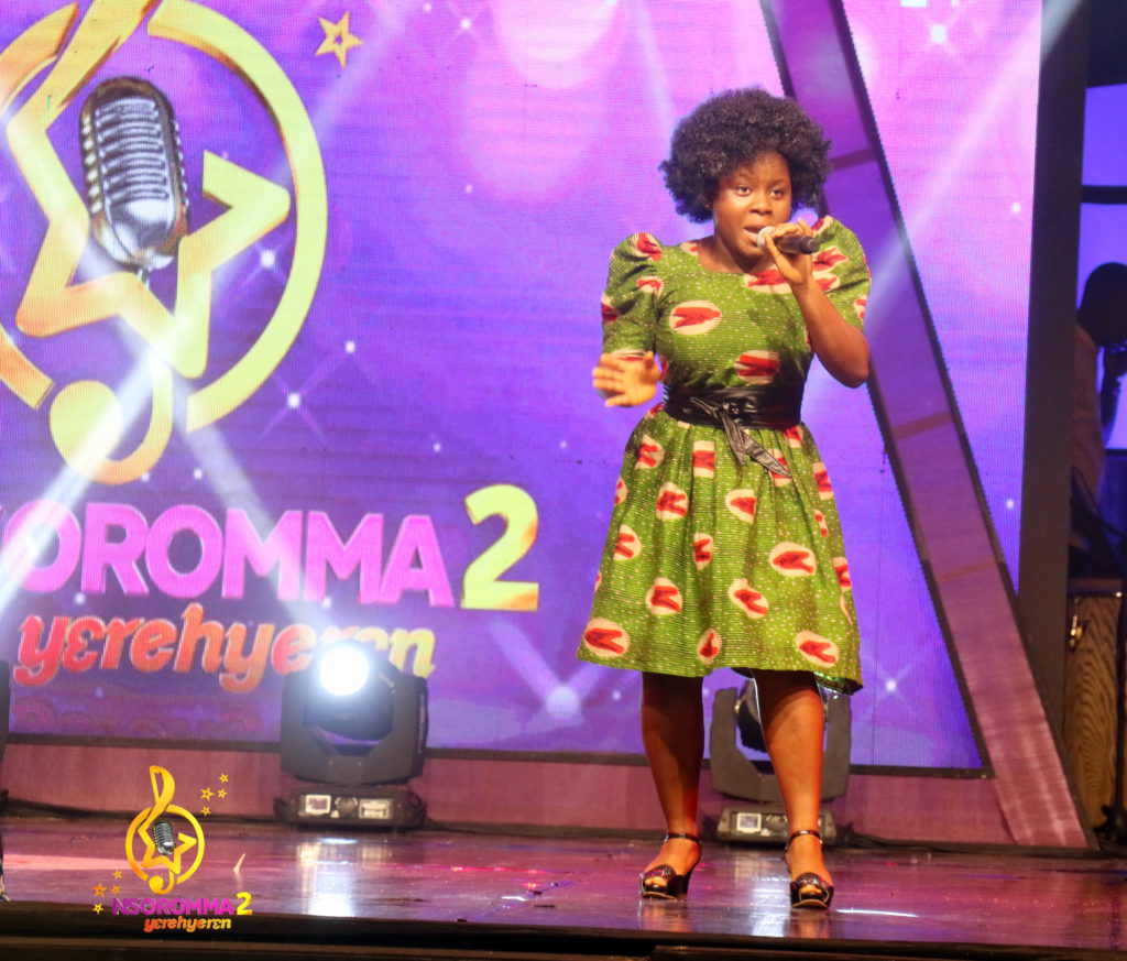  Millicent Asomaning performs 'Mpena Twe' by Smart Nkansah 