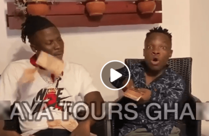 Dancehall artiste Stonebwoy was spotted having a good time with social media sensation Shatta Bundle.