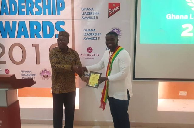 Joy News’ Joojo Cobbinah received the award on behalf of the company during a lavish ceremony at the Accra City Hotel