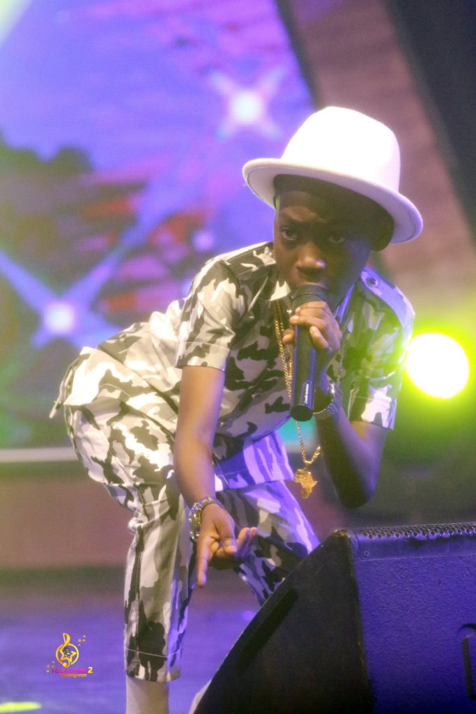 Victor Twum Ampofo performs Baabi Dehyee' by J.A. Adofo