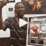 Stonebwoy becomes first Ghanaian to win a billboard plaque