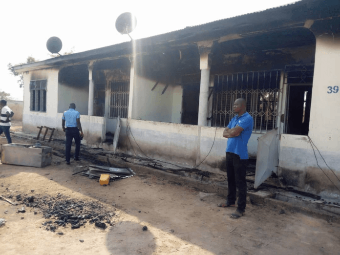 The fire destroyed a three-bedroom apartment housing three teachers of the Bole Nursing College