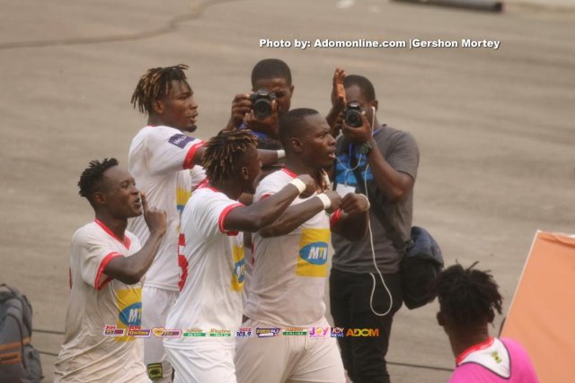 Asante Kotoko celebrate