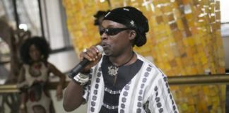 Ace musician, Amandzeba