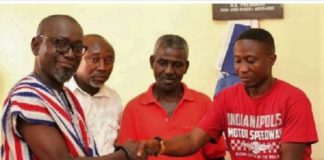 Nana Fredua Agyeman Ofori-Atta being handed over the nomination forms