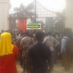 angry menzgold customers
