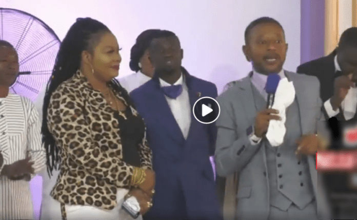 Nana Agradaa spotted leading worship in Rev. Owusu Bempah’s church