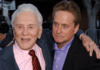Kirk Douglas with son Michael Douglas (Getty Images)
