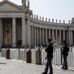 Coronavirus: Vatican closes St. Peter’s Basilica to tourists