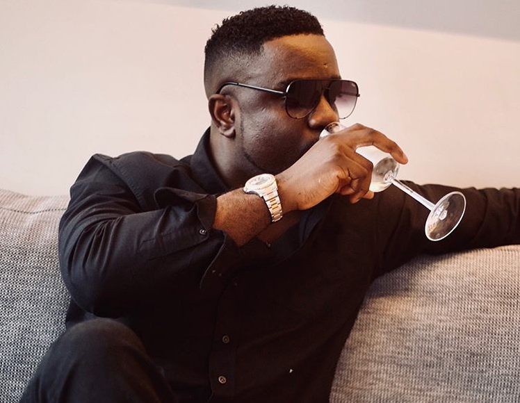 Sarkodie warned over Sammy Gyamfi’s cartoon gaffe