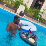 Bisa Kdei ‘challenges’ Shatta Wale, others, flaunts mansion with pool (Watch)
