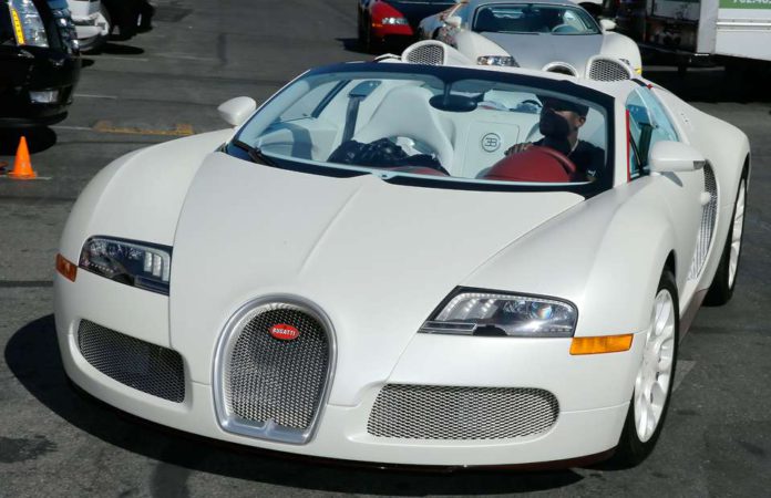 Not All Floyd Mayweather's Cars Are Black: White Bugatti For His