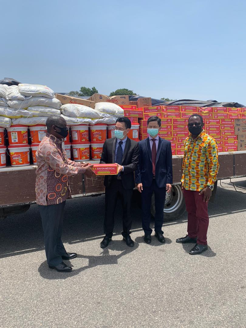 Keda ceramic and Sunda Ghana donate to Covid19 Fund