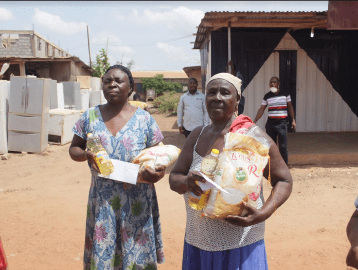 Beneficiaries of food donations from Chief Gbetseli
