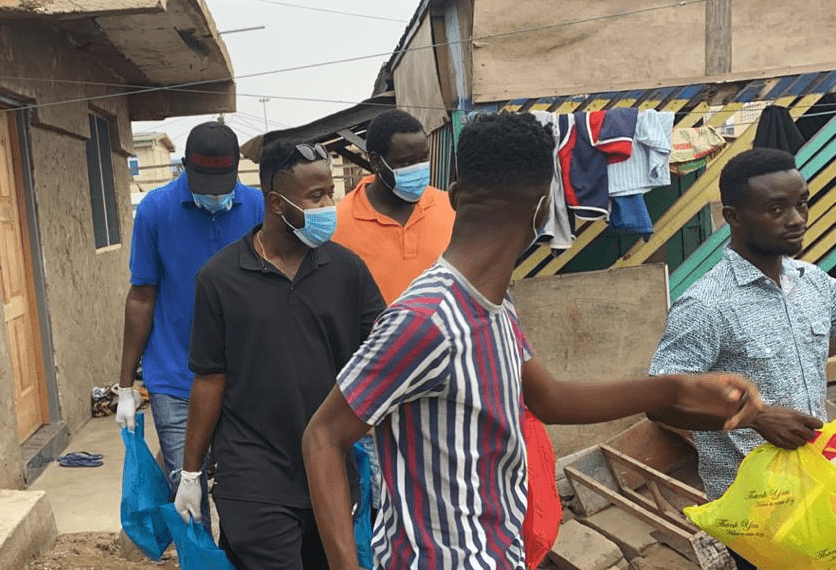 Singer Nautyca as he gives away foodstuff, others to the needy in Tema