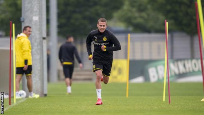 Borussia Dortmund are four points behind leaders Bayern Munich with nine games of the season remaining