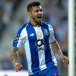 Corona scores for Porto after coronavirus quarantine Jesus Corona