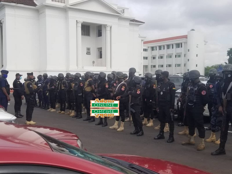 heavy security at supreme court
