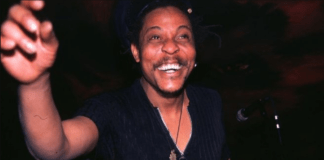 Nigerian reggae legend Majek Fashek has died at the age of 57.