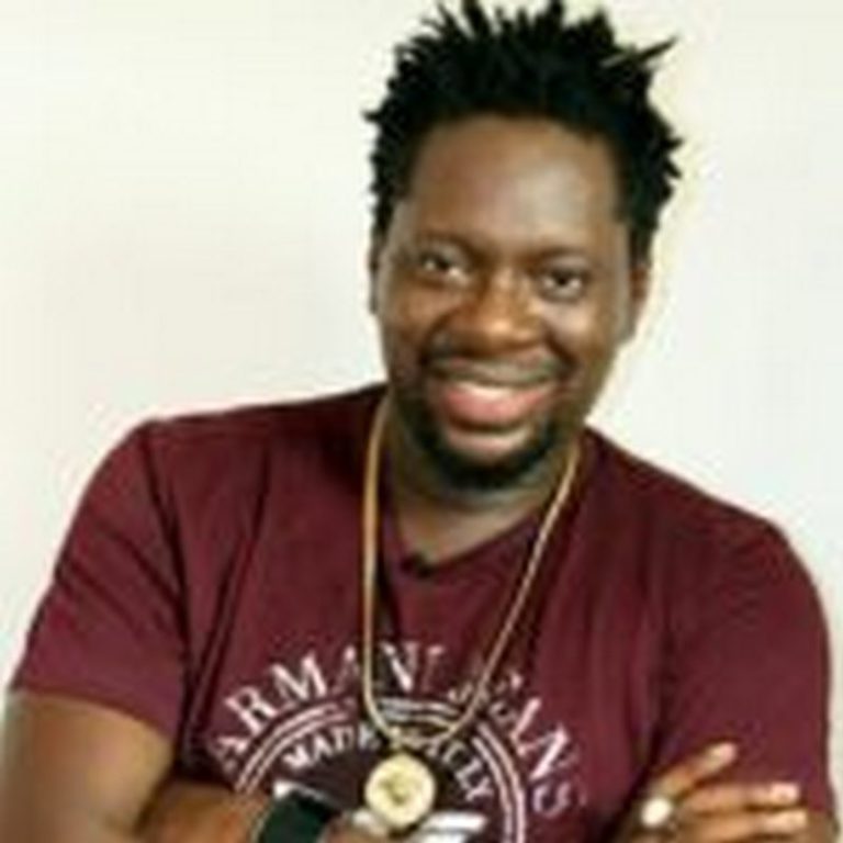 Popular comedian loses father