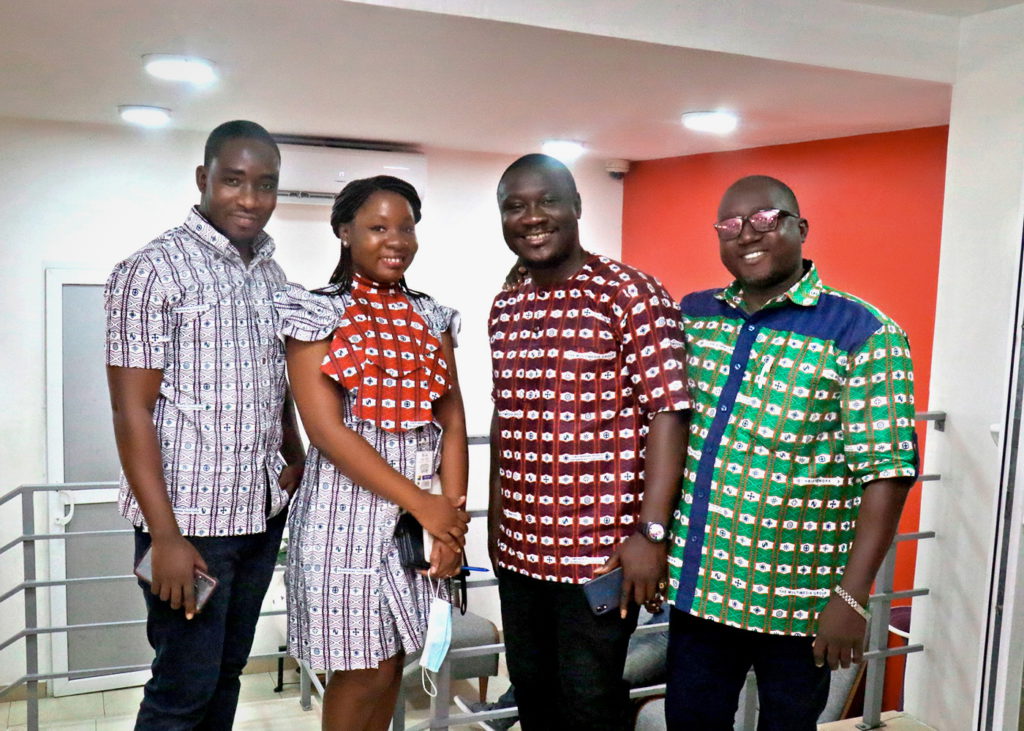 100 photos from the unveiling of Multimedia's 25th anniversary cloth