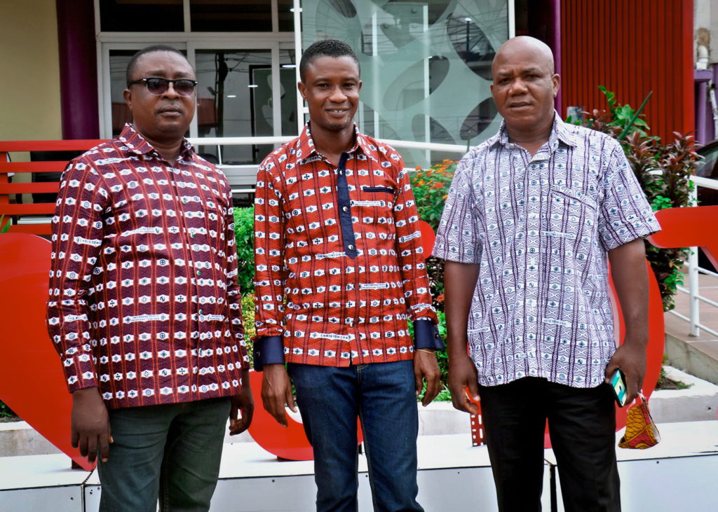 100 photos from the unveiling of Multimedia's 25th anniversary cloth