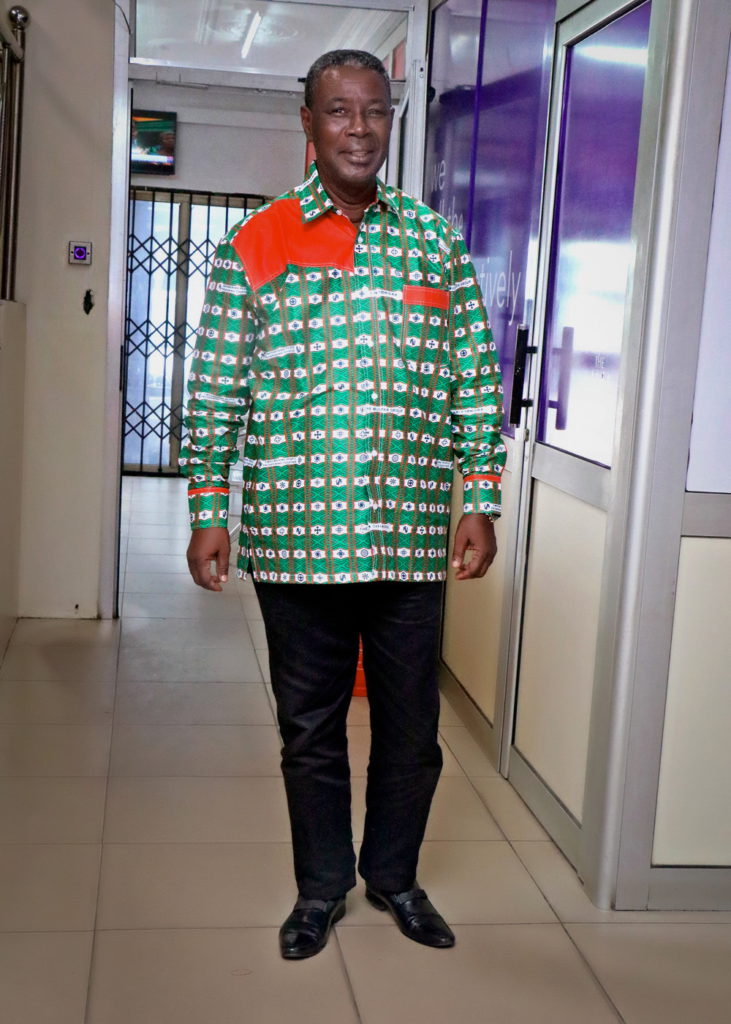 100 photos from the unveiling of Multimedia's 25th anniversary cloth