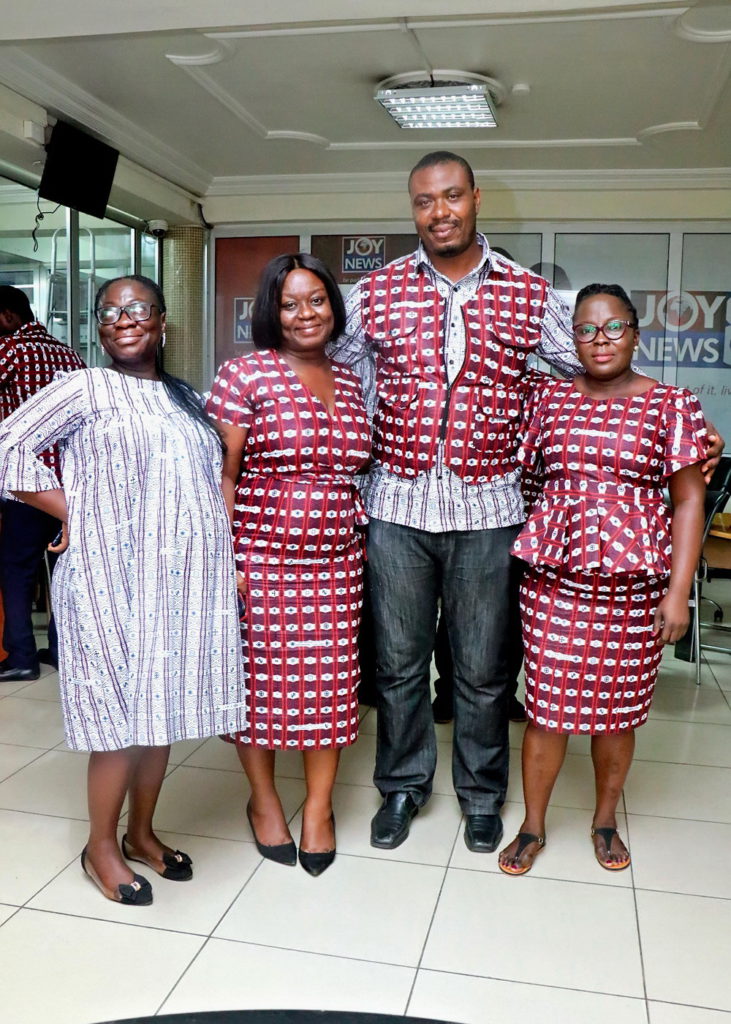 100 photos from the unveiling of Multimedia's 25th anniversary cloth