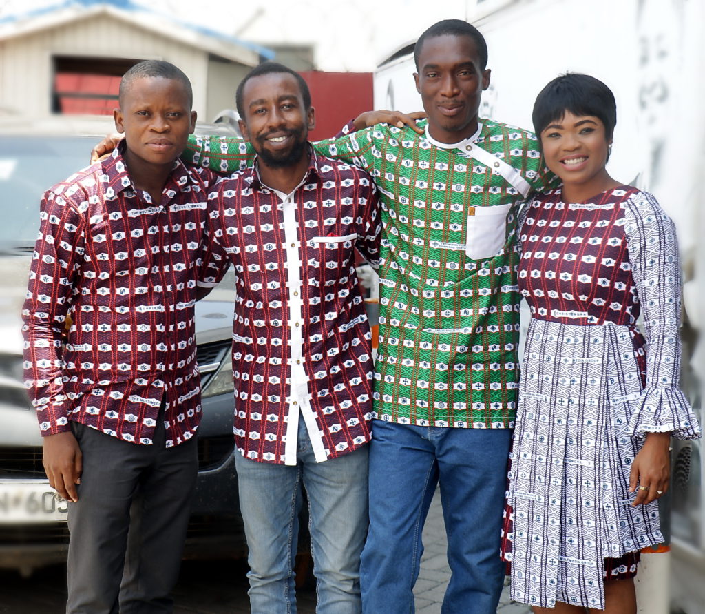 100 photos from the unveiling of Multimedia's 25th anniversary cloth