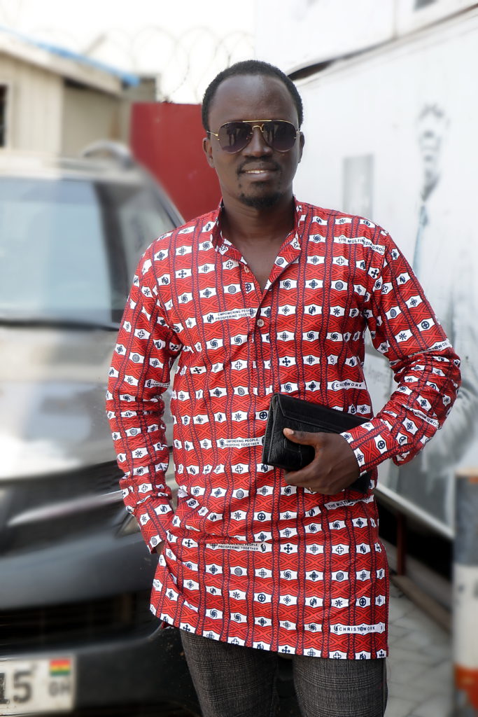 100 photos from the unveiling of Multimedia's 25th anniversary cloth