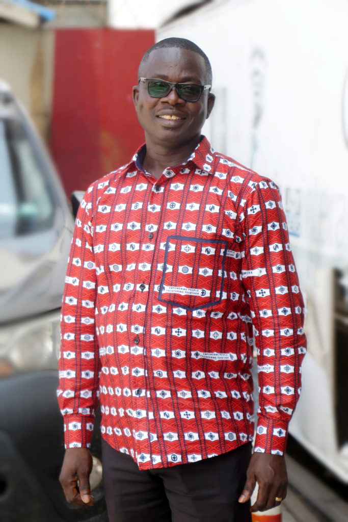 100 photos from the unveiling of Multimedia's 25th anniversary cloth