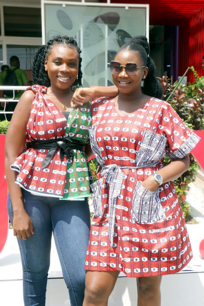 100 photos from the unveiling of Multimedia's 25th anniversary cloth