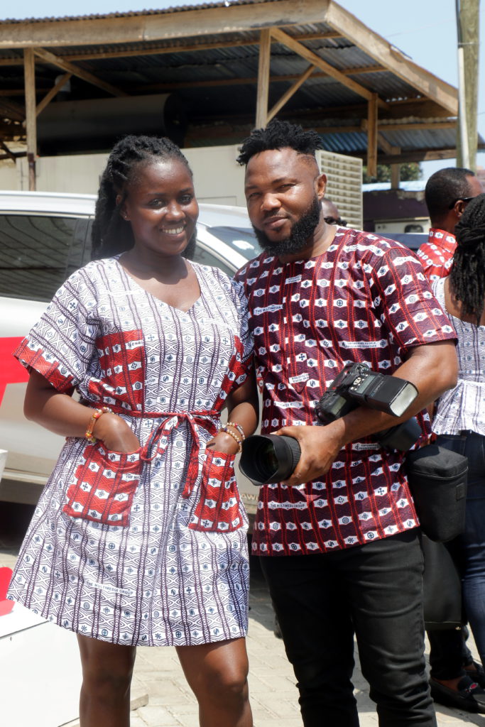 100 photos from the unveiling of Multimedia's 25th anniversary cloth