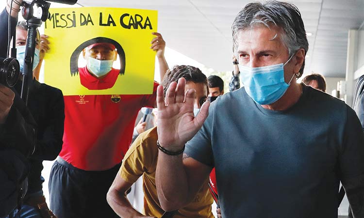 Lionel Messi's father speaks on son's Barca 'exit'