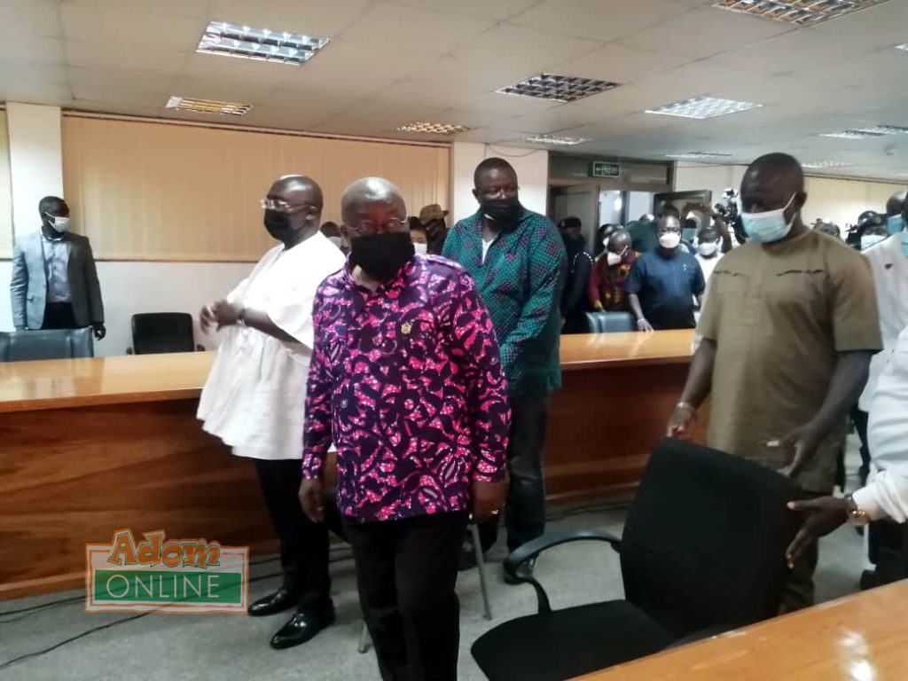 Akufo-Addo at the EC office to file nomination