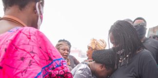 Prof Opoku-Agyemang consoles victims of Odawna fire