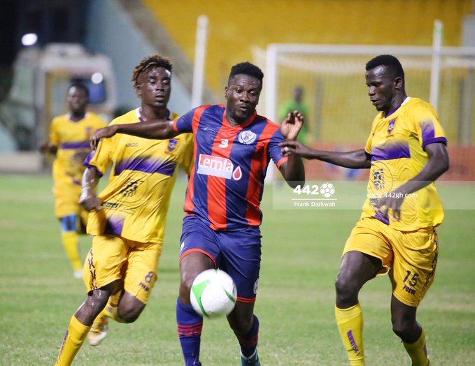 Asamoah Gyan against Medeama SC
