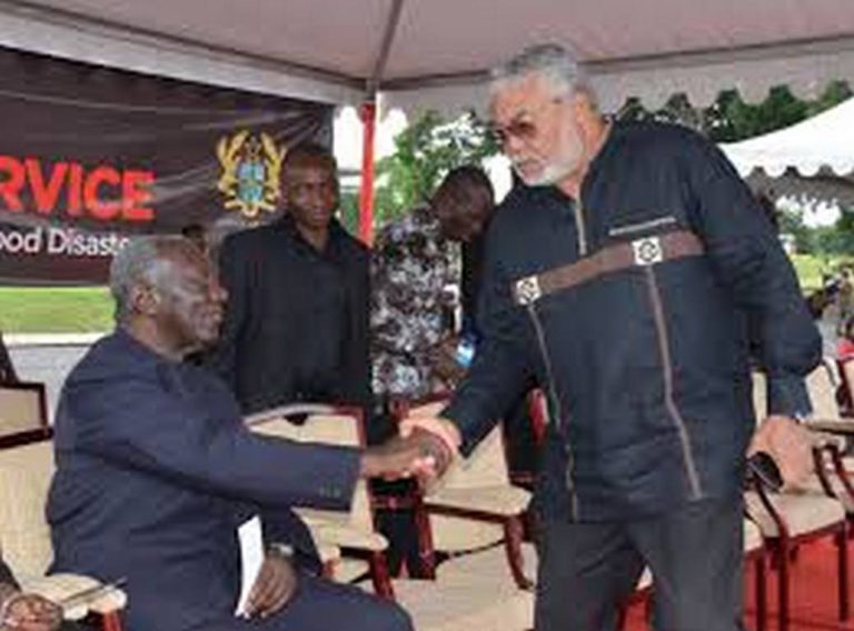 Watch video of Kufuor filing past Rawlings’ mortal remains