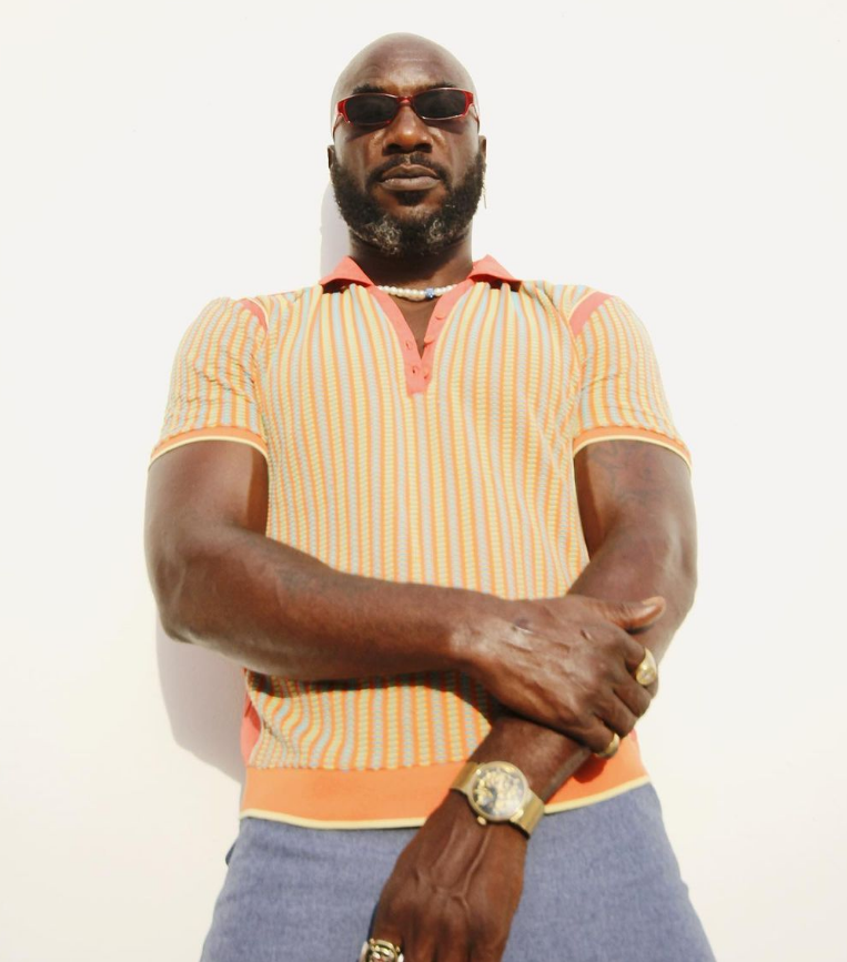 Kwabena Kwabena shows off his painted toenails in latest photo | Adomonline.com