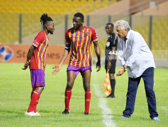 Kosta Papic instructing Hearts of Oak players against Dreams FC