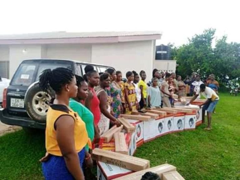 Defeated MP shocks constituents