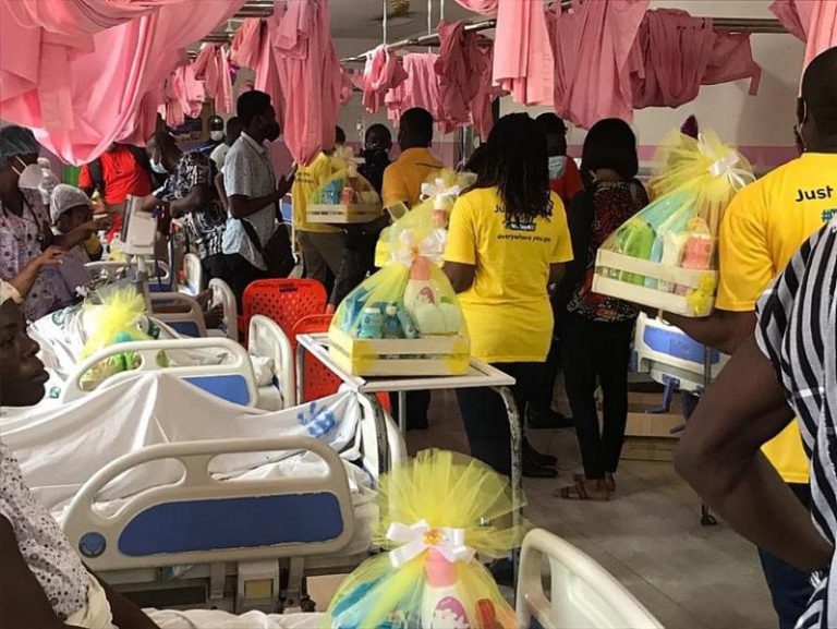 MTN Ghana distributes 250 hampers to Christmas born babies