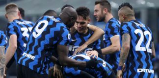 Nicolo Barella of FC Internazionale celebrates after scoring his team's second goal with team mates during the Serie A match between FC Internazionale and Juventus at Stadio Giuseppe Meazza Image credit: Getty Images