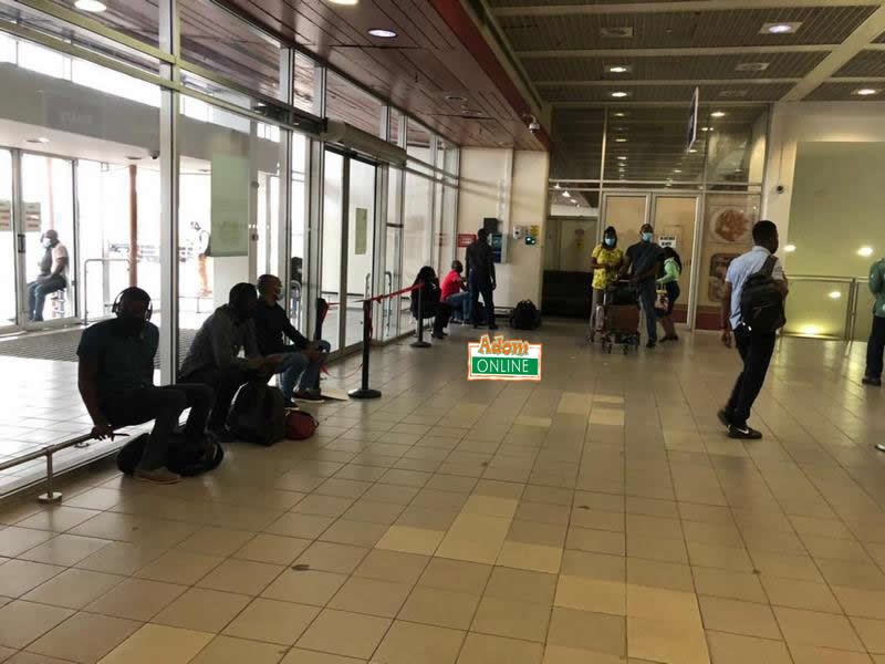 Passengers stranded at Airport as staff withdraw services