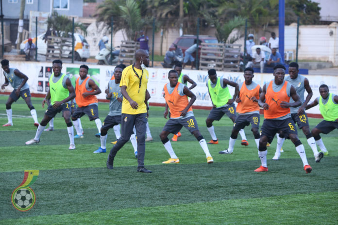 CK Akonnor lead players to train